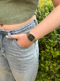 Elegant Quartz Two-Tone Women’s Watch with Emerald Green Dial